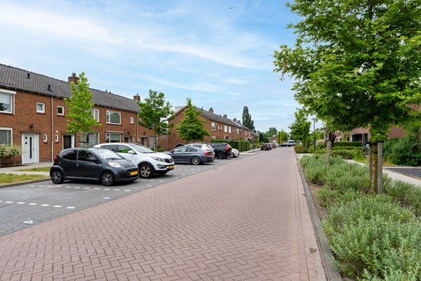 Medium property photo - van Berckenrodelaan 22, 5141 AT Waalwijk
